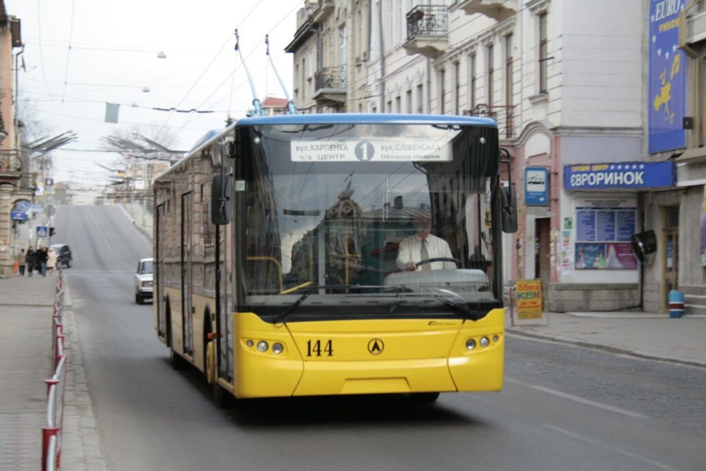 тролейбуси тернопіль