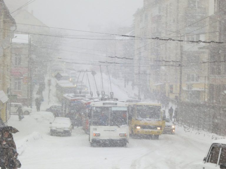 сніг у Тернополі