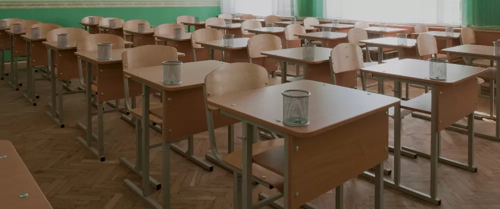 шкільні парти