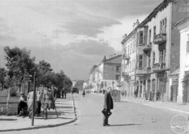Одна з вулиць м. Тернополя. 1948 р.