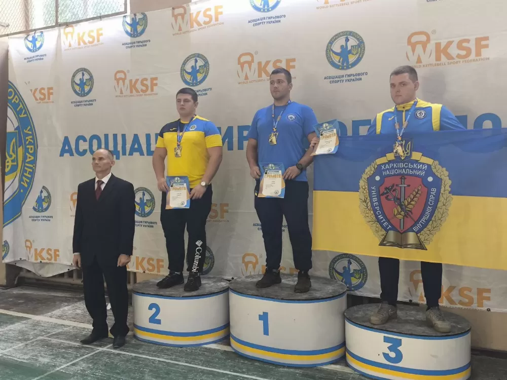 спортсмени