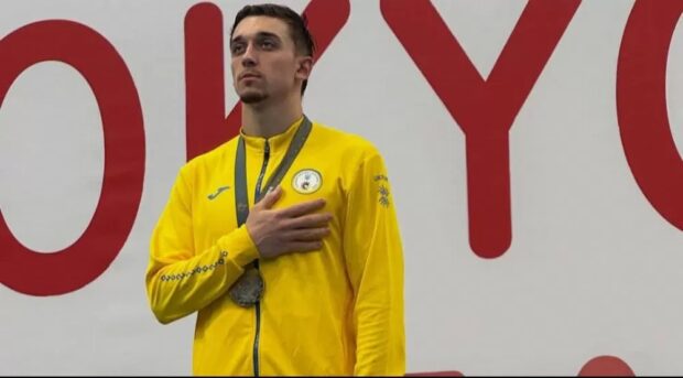 Денис Наконечний