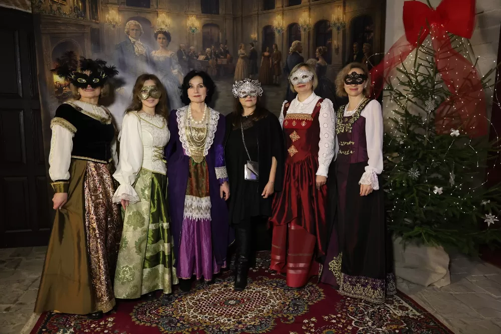 бал в Бережанському замку