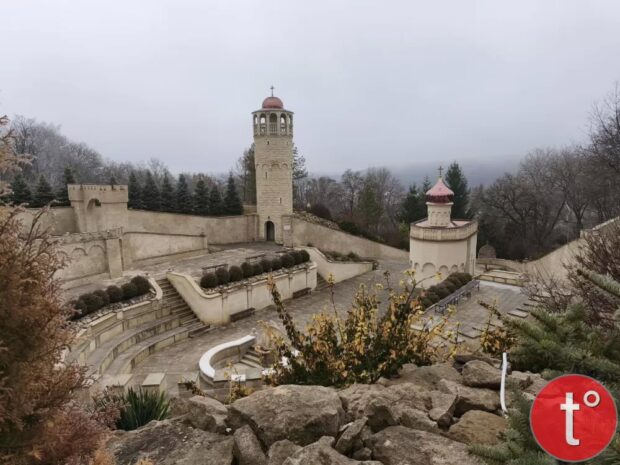 Марійський духовний центр «Зарваниця» (с. Зарваниця)