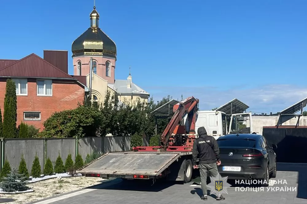 розкрадання коштів