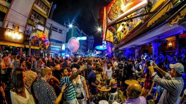 Каосан Роуд, Бангкок