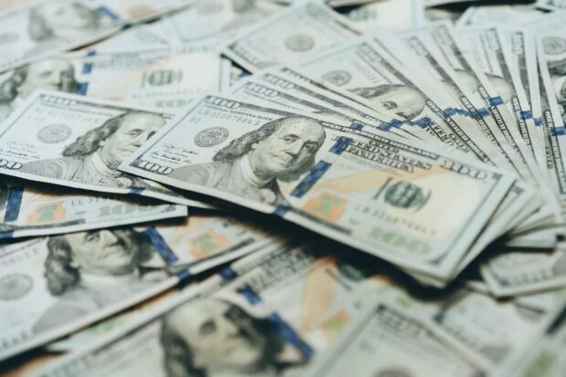 гроші долари