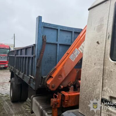 вантажівка