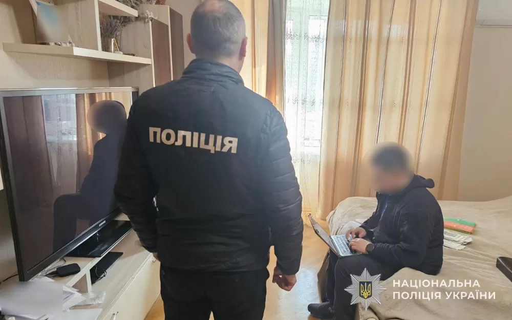 директор оборонного підприємства