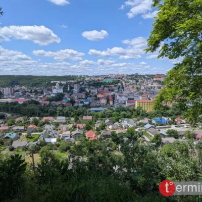 чортків