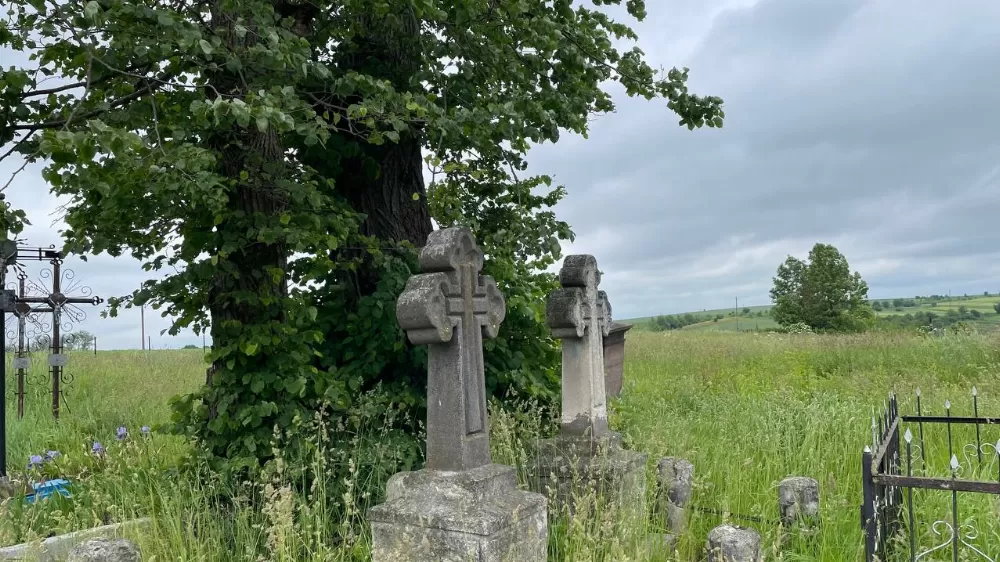 хрест Раштівці